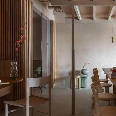 Buckle Street Studios By Locke, Aldgate-3
